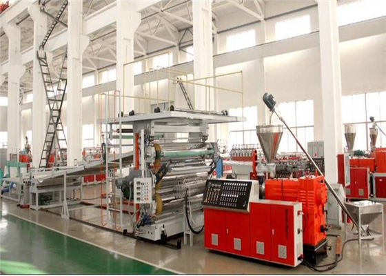 μαρμάρινη πλαστική γραμμή εξώθησης φύλλων PVC 1220 χιλ., διακοσμητική επιτροπή τοίχων PVC που κατασκευάζει τη μηχανή